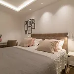Luxurioese Ferienvilla Mit Privatem Pool By Interhome *