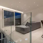 Luxurioese Ferienvilla Mit Privatem Pool By Interhome
